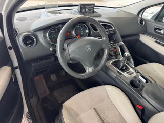 Peugeot 3008 * NAPAPIJRI *