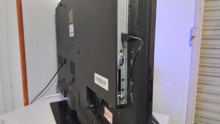 Tv 39"+ consola retro de regalo ascao