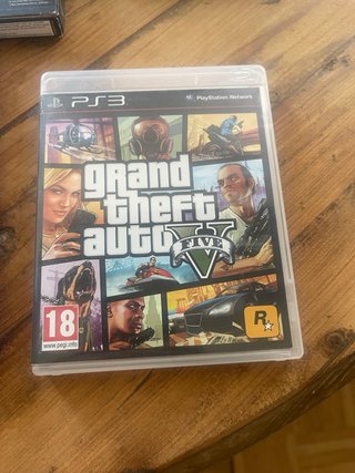 Lote 8 Giochi PS3: Gran Turismo, GTA V, Skyrim