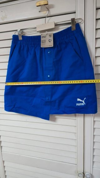 Falda deportiva Puma azul eléctrico NUEVA