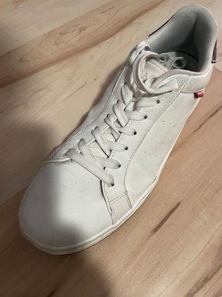 Zapatillas Levi's Blancas