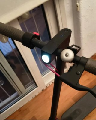 Patinete Eléctrico Xiaomi Negro. Modelo M365