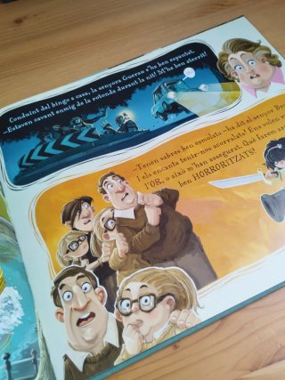 Els meus veïns pirates amb els Jolley-Rogers