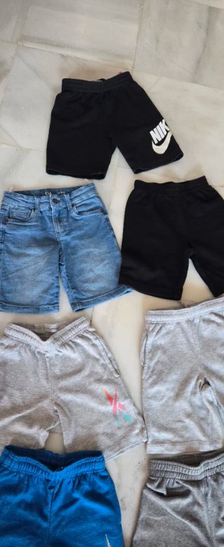 Lote pantalones cortos T7/8 años