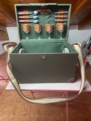 Cesta Picnic 4 Servicios Piel y bolsa refrigerante
