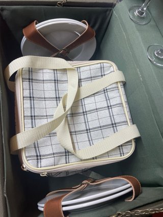 Cesta Picnic 4 Servicios Piel y bolsa refrigerante