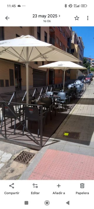 Plataforma terraza para 8 mesas precio negociable