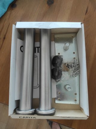 Patas Capita Ikea Metal y Goma