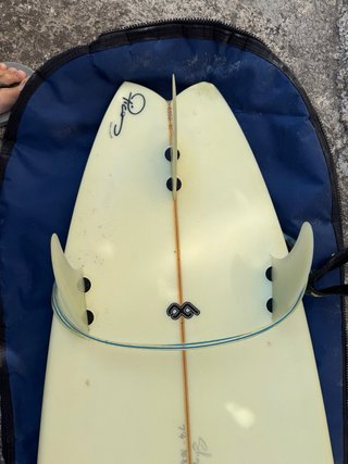 Tabla Surf Fish 7'4 con Funda