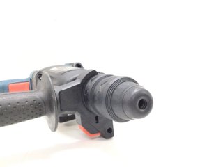 E736132-0 MARTILLO ELECTRICO BOSCH AZUL GBH 2-28 F