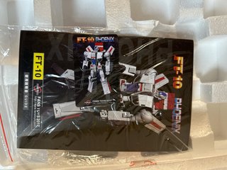 Fans Toys Phoenix FT-10