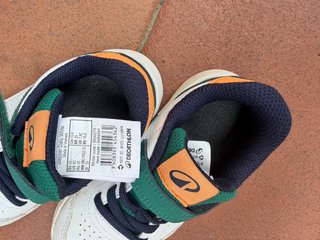 Scarpe ginnastica Decathlon taglia 25