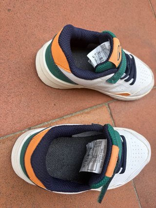 Scarpe ginnastica Decathlon taglia 25