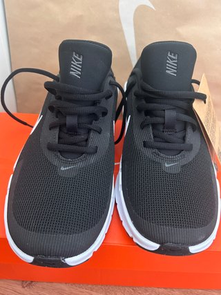 Zapatilla Nike Flex Train Talla 40