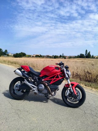 Ducati Monster 696 A2 Roja