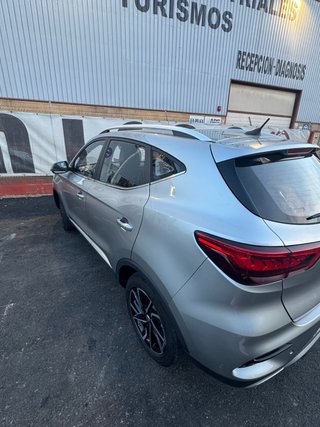 MG ZS Luxury 2024 gama alta