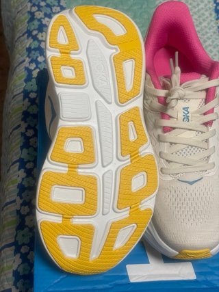 Zapatillas Hoka Talla 39 Blancas y Rosas