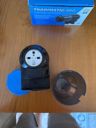 Comedero automático acuario Tropimatic Pro