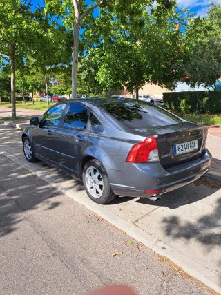 Volvo S40 2010