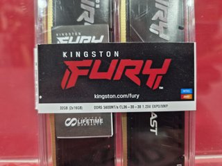 Pacchetto 2 Memorie Ram DDR5 Kingston Fury 2x16 (32GB)