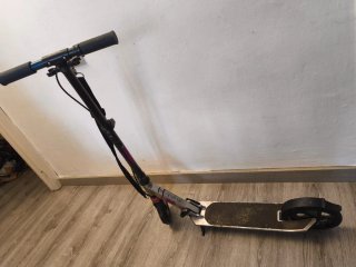 Patinete Oxelo con correa