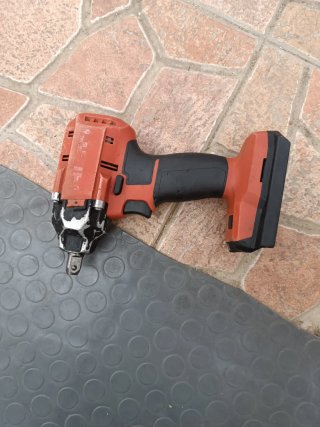HILTI SIW 4AT-22