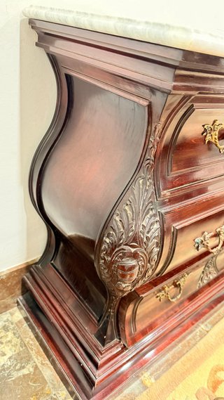Cómoda Luis XV Mármol y Madera