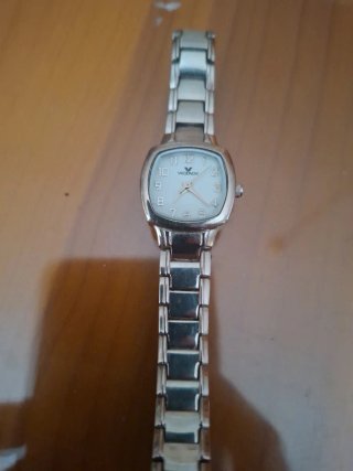 Reloj Viceroy Cuadrado Negro y Plateado