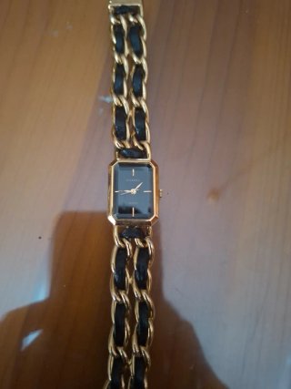 Reloj Viceroy Cuadrado Negro y Plateado