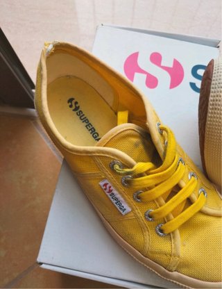 Sneakers Superga Gialle
