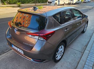 Toyota Auris 2016