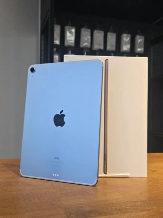 IPAD AIR 4TH GEN 64GB WIFI + CEL 99% BAT