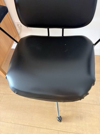 Silla despacho vintage negra