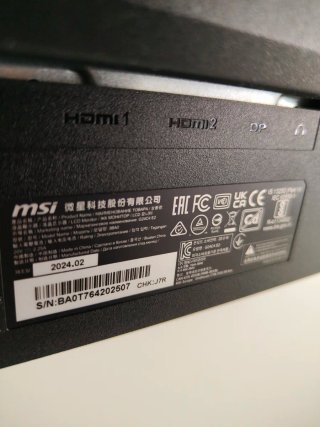 Pantalla ordenador marca MSI .En perfecto estado.