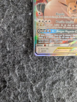 Carta Pokémon Eevee y Snorlax GX RELEVOS