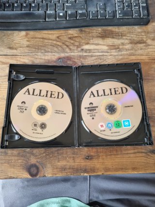 Aliados 4K UHD + Blu-ray