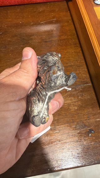PAREJA FIGURAS PEKINÉS HIERRO
