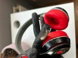 Beats Solo2 con Cable, Caja y Funda