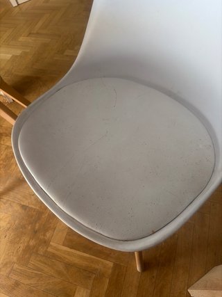 Mesa de comedor y 4 sillas