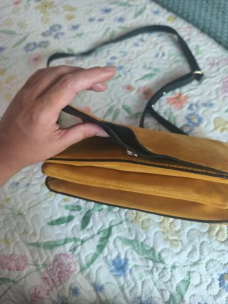 Bolso mostaza Parfois