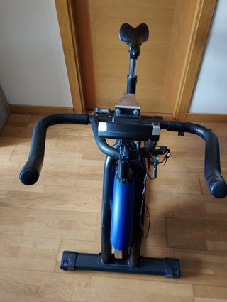 Bici Estática Azul y Negra