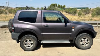 Mitsubishi Montero 2000