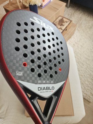 Pala Pádel Siux Diablo Revolution Lite 3