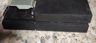 Playstation 4 (para piezas o reparar)