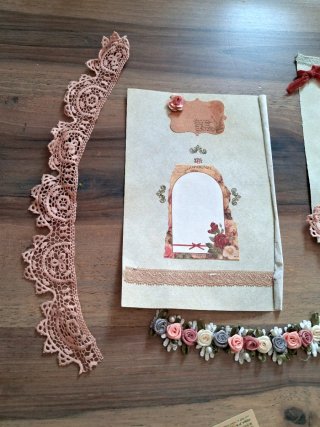 Set Scrapbooking Fatto a Mano