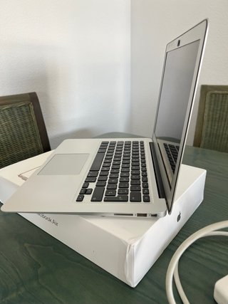 MacBook Air 13 i5 Nuevo