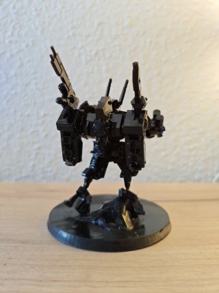 Figura Mecha/Robot impresa en resina 3D