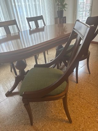 Mesa comedor y 4 sillas madera
