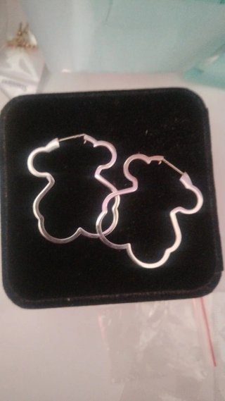 Pendientes de acero con forma de oso