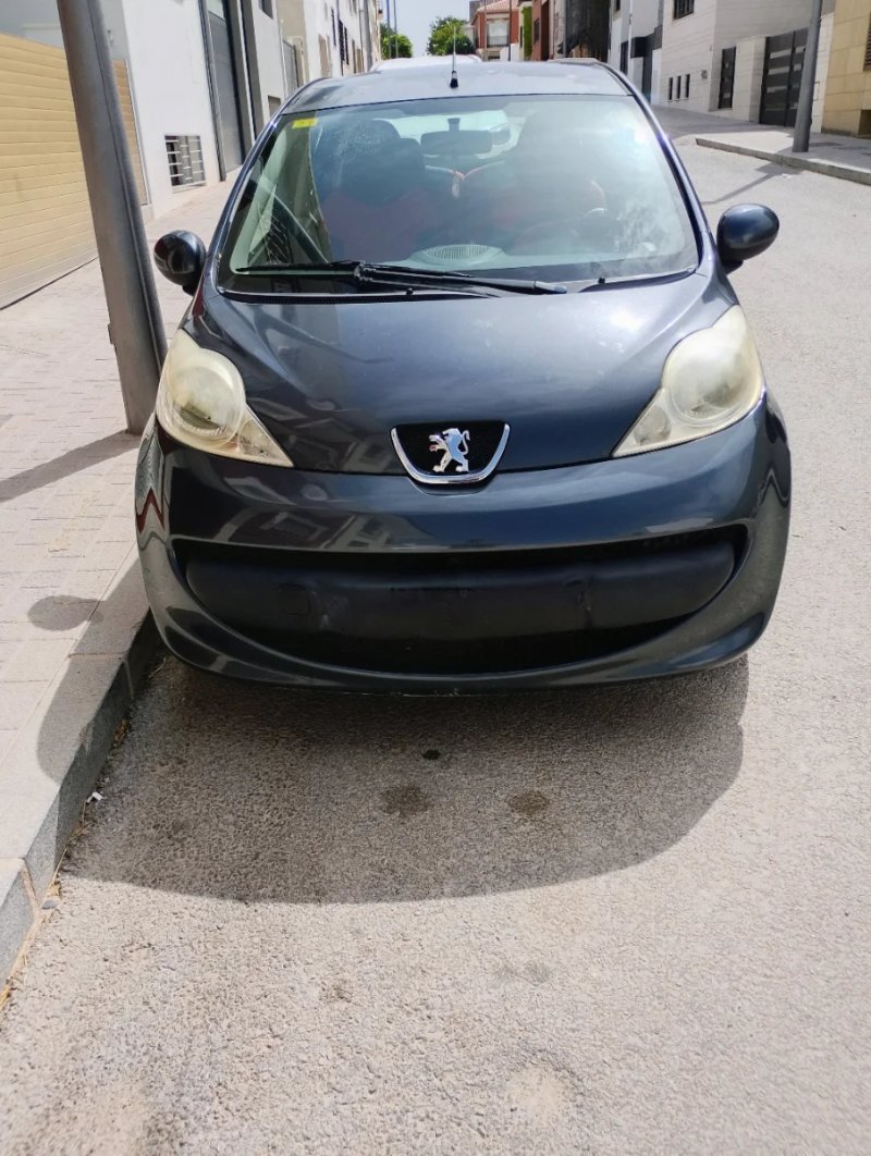 Peugeot 107 2007 - foto 1